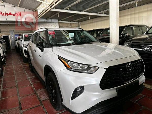 Toyota Highlander 2024 for sale in Iraq - Baghdad